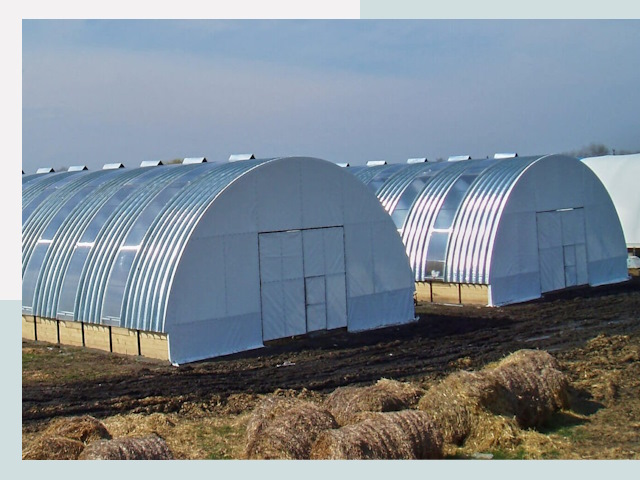 Сельскохозяйственные здания в Аксае