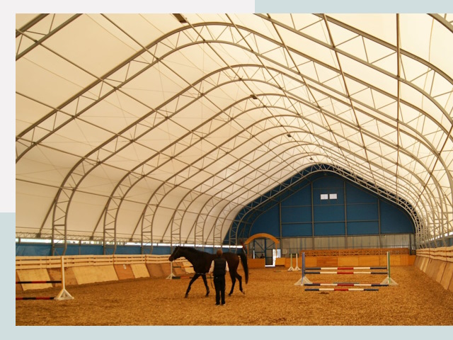 Строительство конных манежей в Аксае